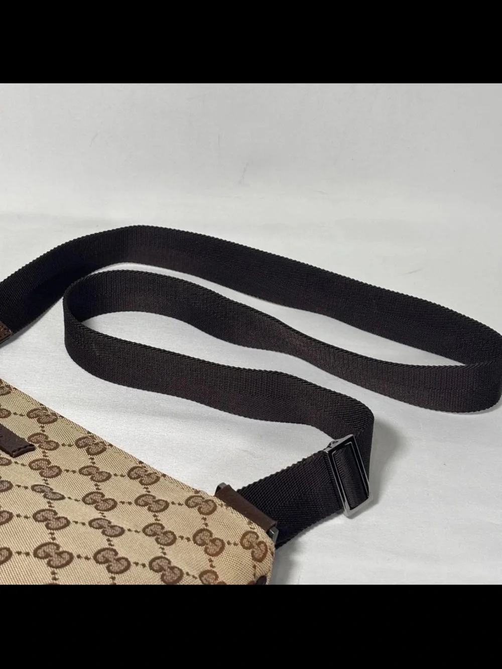 Gucci classic gg